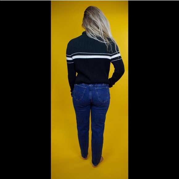 Oversized turtleneck sweater - Picture 3 of 4